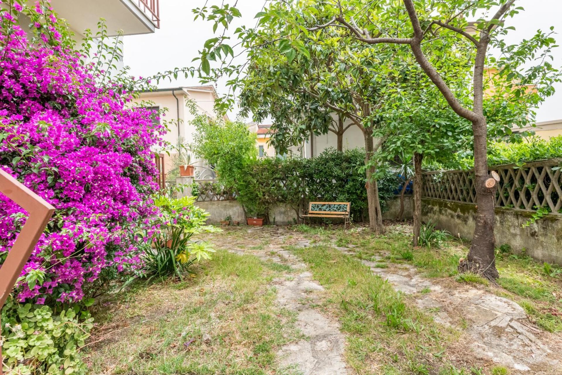 Garden House,Pisa Apartman Kültér fotó